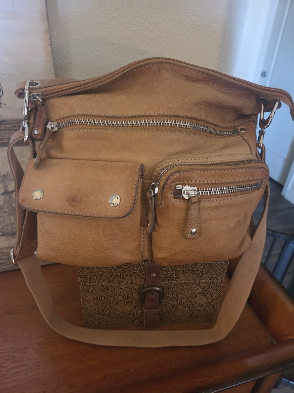 FOSSIL• "SUTTER" Leather Shoulder/Crossbody Bag 🧡🩶